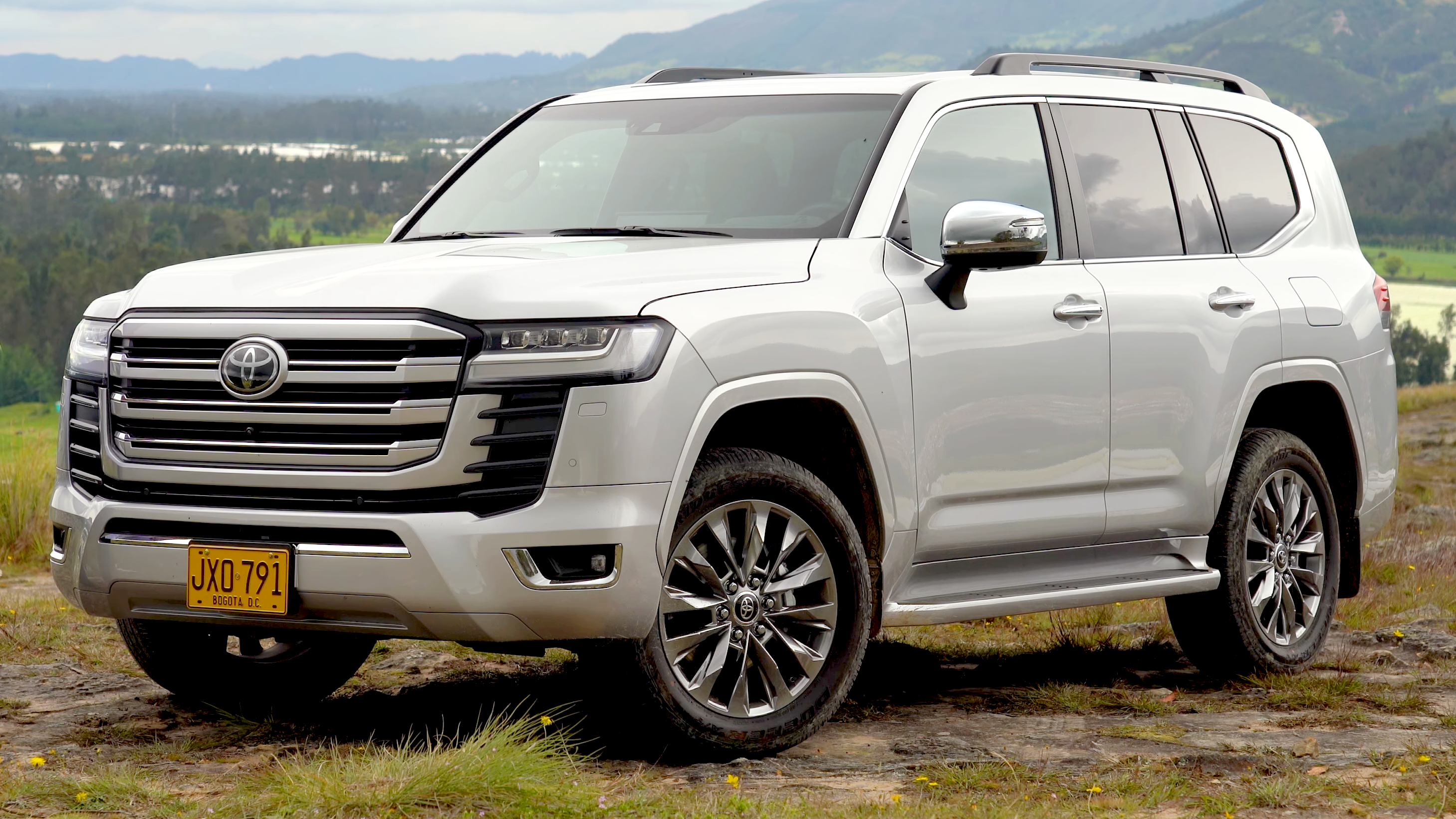 Toyota Land Cruiser 2018 — Vancouver Pacific Auto